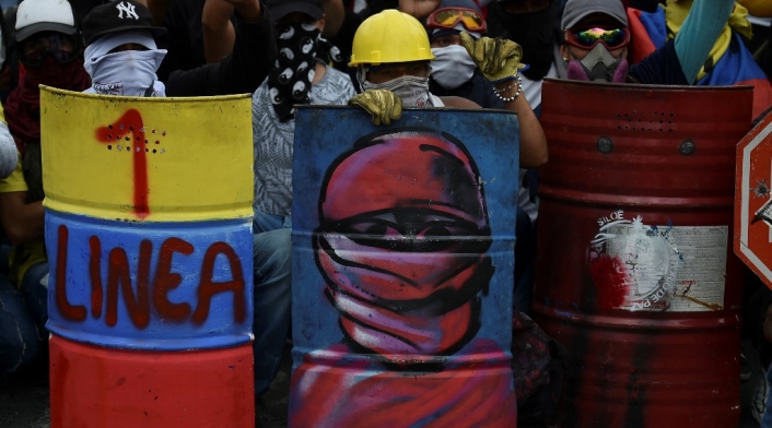 'Primera línea' durante las manifestaciones en Colombia