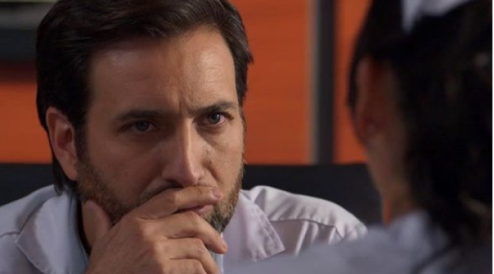 Andrés Suárez- Garnica en 'Enfermeras'