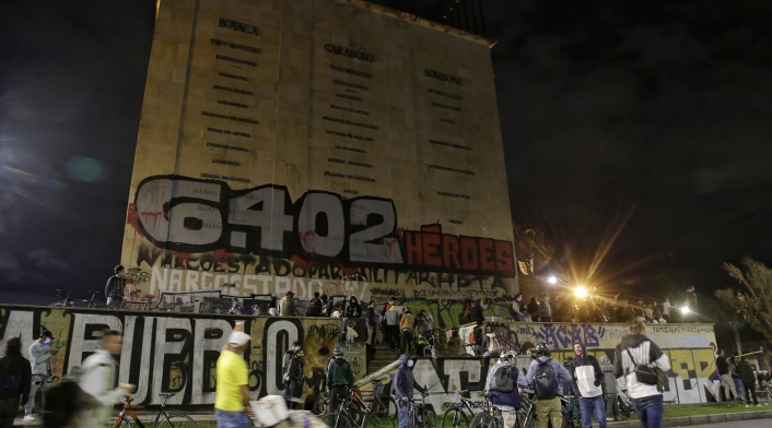 Vandalismo en el Monumentos a los Héroes