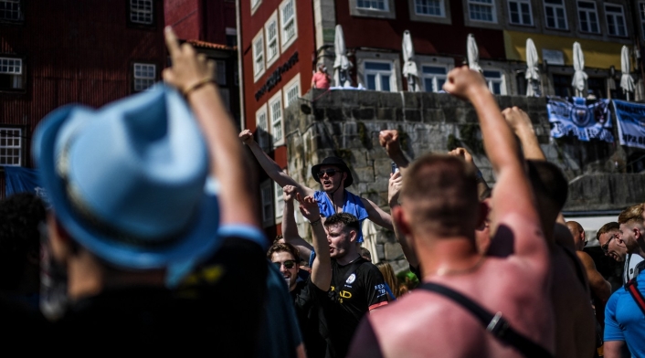 Hinchas ingleses en Portugal Hinchas ingleses en Portugal