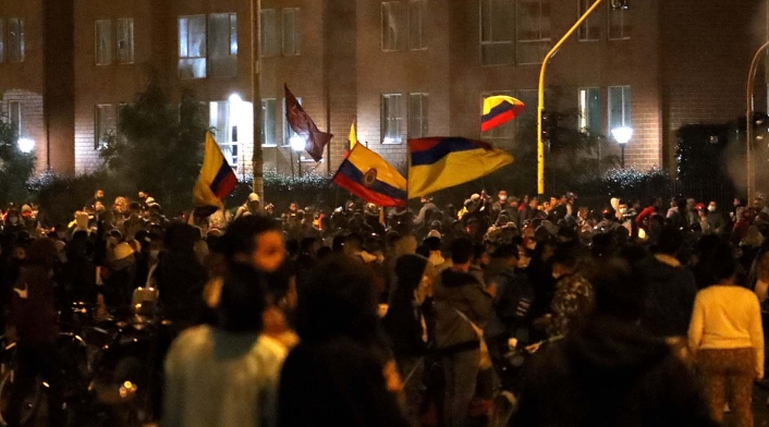 Enfrentamiento en el Portal Las Américas