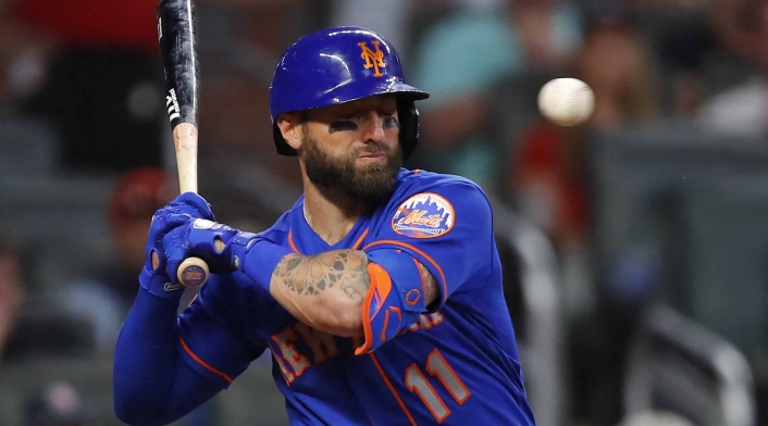 Kevin Pillar, beisbolista golpeado con la bola
