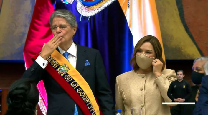 Guillermo Lasso es investido presidente de Ecuador
