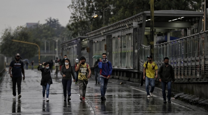 Transmilenio - bloqueos en el sistema