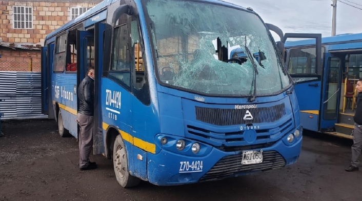 Vandalismo contra Transmilenio en Bogotá afectó unos 800 buses