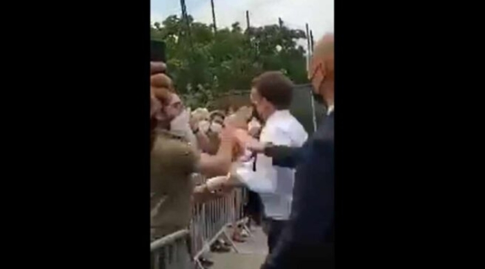 Emmanuel Macron Bofetada