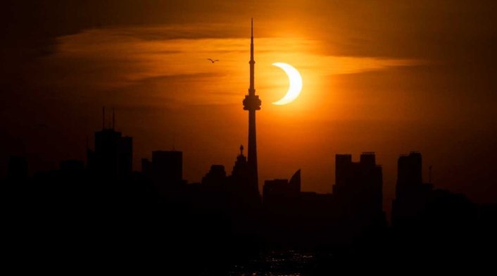 Eclipse anillo de fuego en Canadá