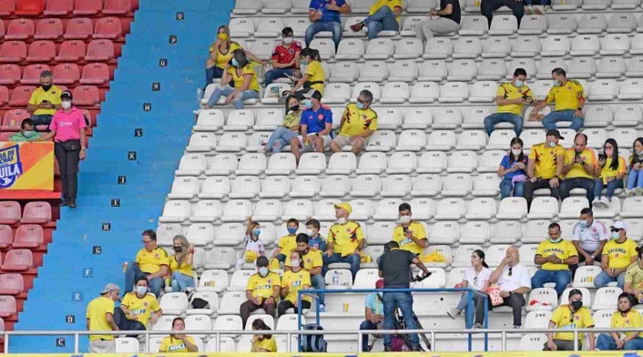 Hinchas Colombia Vs. Argentina