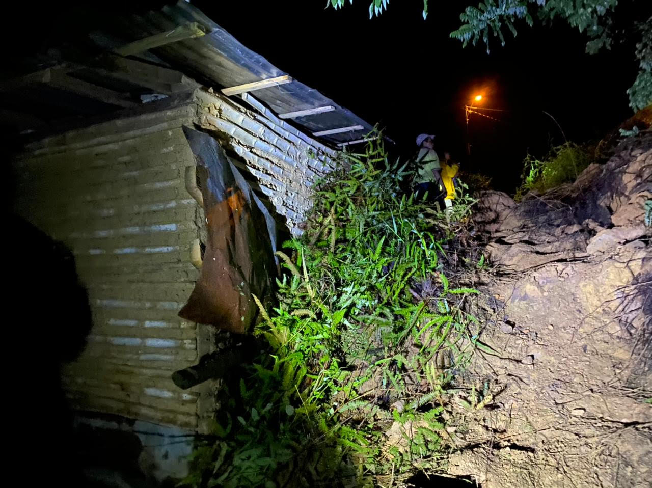 Derrumbe en Venecia, Antioquia, que dejó dos personas muertas.