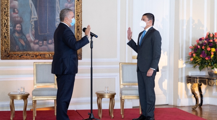 El presidente, Iván Duque, posesionó a Tito Crissien como nuevo ministro de Ciencia y Tecnología.