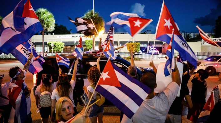 Cubanos en Miami piden acciones de Biden Cubanos en Miami piden acciones de Biden