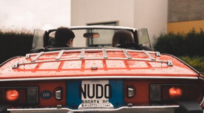 Nudo - Manú