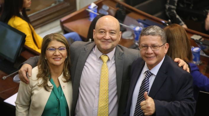 Sandra Ramírez, viuda de Tirofijo, Manuel Marulanda Sandra Ramírez, viuda de Tirofijo, Manuel Marulanda