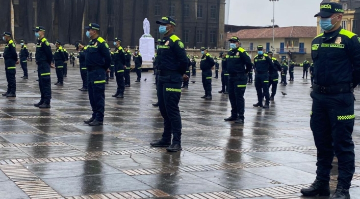 Uniforme policia colombia 2021