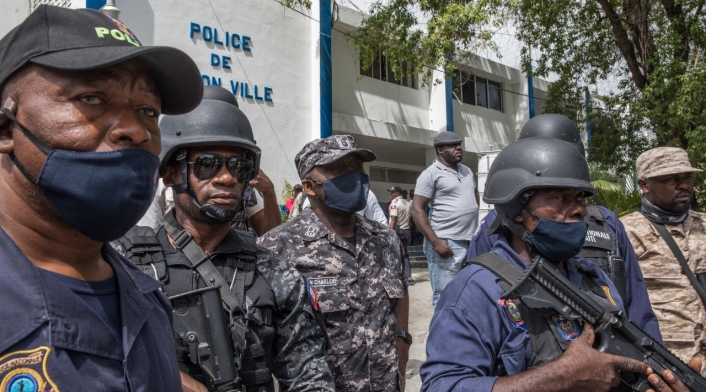 Policía de Haití