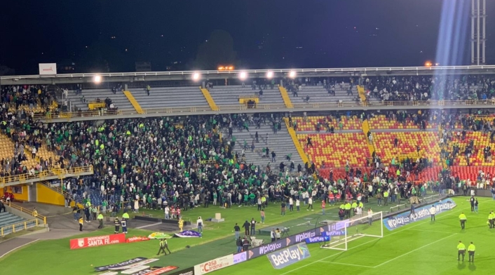 Batalla Campal en El Estadio El Campín