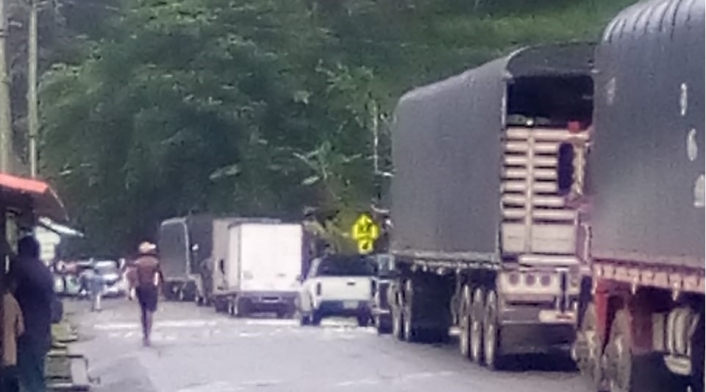 Bloqueo vía Panamericana entre Risaralda y Chocó