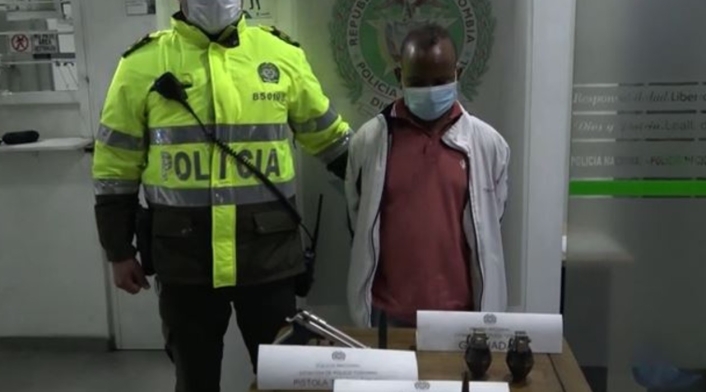 Hombre fue capturado con granadas en Bogotá