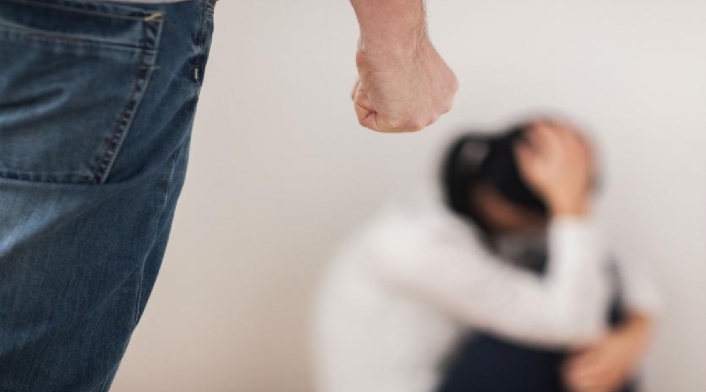 Agresión a mujer Agresión a mujer
