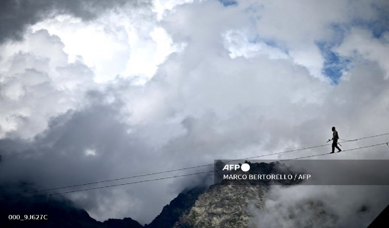 Equilibrio entre nubes