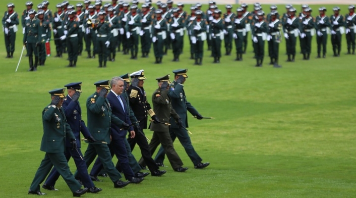 Cúpula militar junto al presidente Iván Duque Cúpula militar junto al presidente Iván Duque