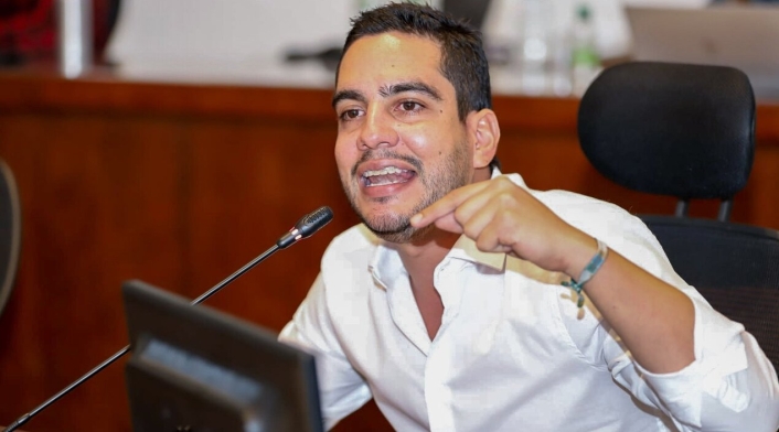 Senador Álex Flórez.