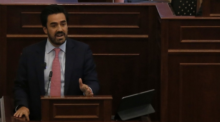 Gabriel Santos, representante a la Cámara Gabriel Santos, representante a la Cámara