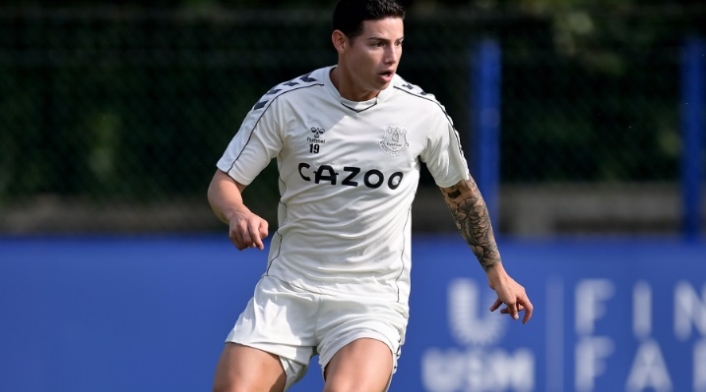 James Rodríguez con el Everton