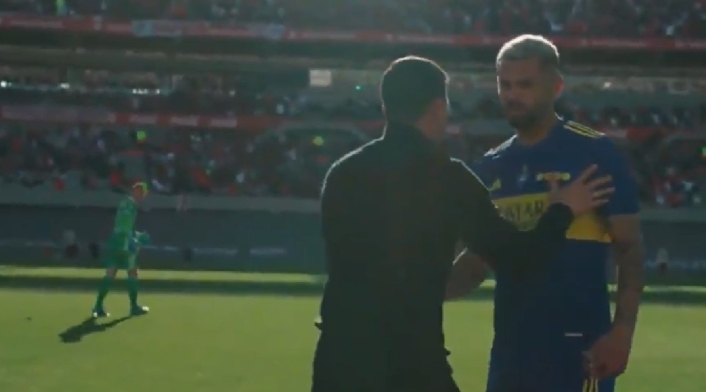 Cardona y Armani en el 'Superclásico'