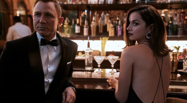 Daniel Craig
