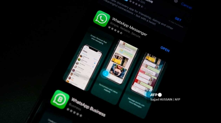 Aplicación de WhatsApp para Android Descarda de WhatsApp en un teléfono