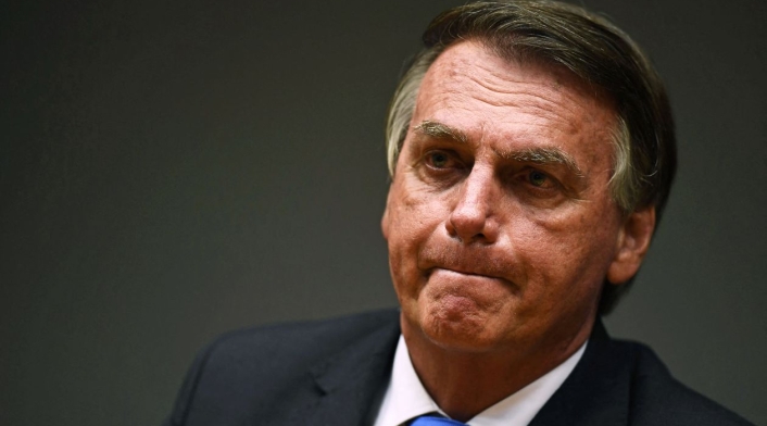 Jair Bolsonaro asocia vacuna anticovid a sida Jair Bolsonaro asocia vacuna anticovid a sida