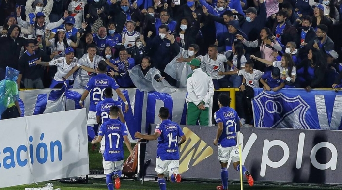 Millonarios goleó en El Campín a Junior en la fecha 15 de la Liga Betplay Millonarios goleó en El Campín a Junior en la fecha 15 de la Liga Betplay