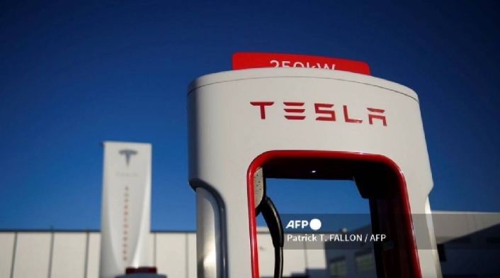 Tesla, aumenta sus beneficios netos