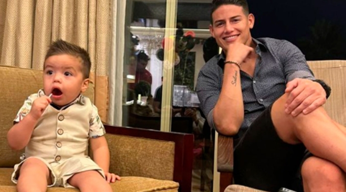 James Rodríguez y su hijo