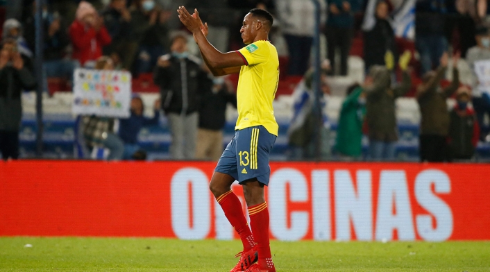 Yerry Mina juega con la Selección Colombia en Eliminatorias Yerry Mina juega con la Selección Colombia