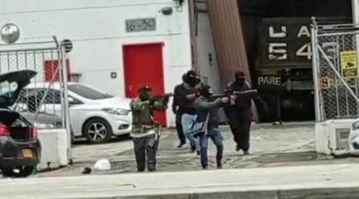 Robo a bodega de oro en Medellín.