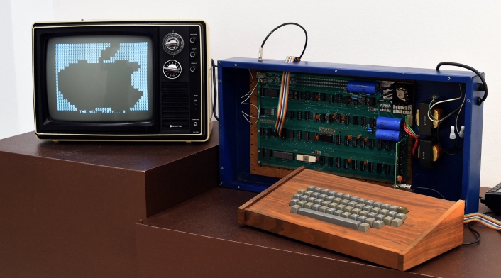 Apple 1