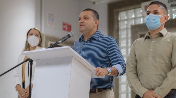 Alcalde de Pereira anuncia millonario desfalco.