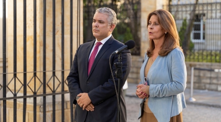 Iván Duque y Marta Lucía Ramírez a las afueras del Palacio de Nariño Iván Duque y Marta Lucía Ramírez a las afueras del Palacio de Nariño