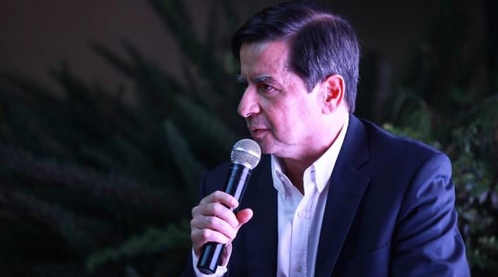 Juan Fernando Cristo, precandidato presidencial Juan Fernando Cristo, precandidato presidencial