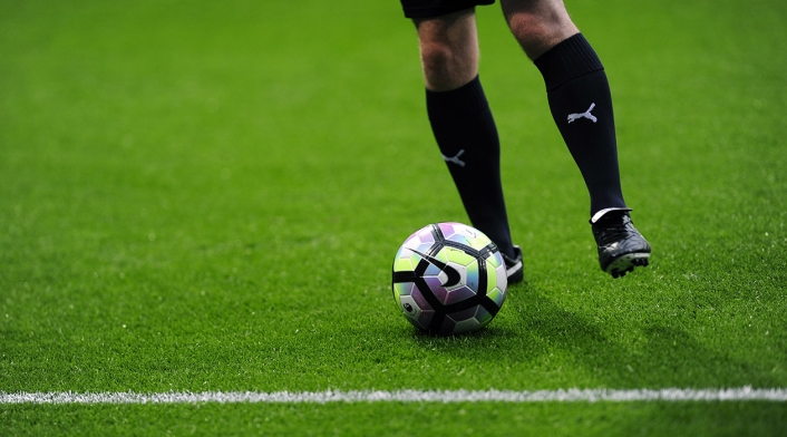 Jugador de fútbol en el campo de juego