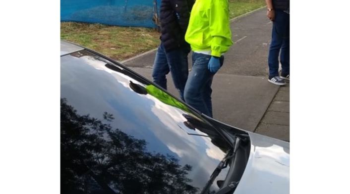 Fueron capturadas dos personas por el robo de la camioneta en Bogotá Fueron capturadas dos personas por el robo de la camioneta en Bogotá