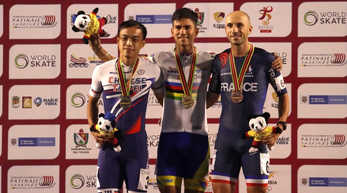 Pedro Caucil, patinador colombiano