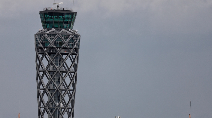 Torre de control Aeropuerto El Dorado Una torre de control del Aeropuerto El Dorado