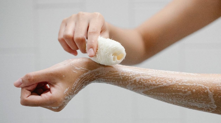 Bañarse - imagen de referenci Ducharse