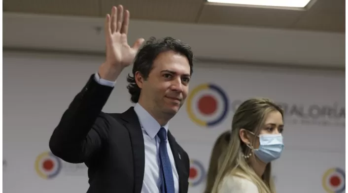 Daniel Quintero, alcalde de Medellín Se avalaron firmas para la revocatoria a Daniel Quintero, alcalde de Medellín