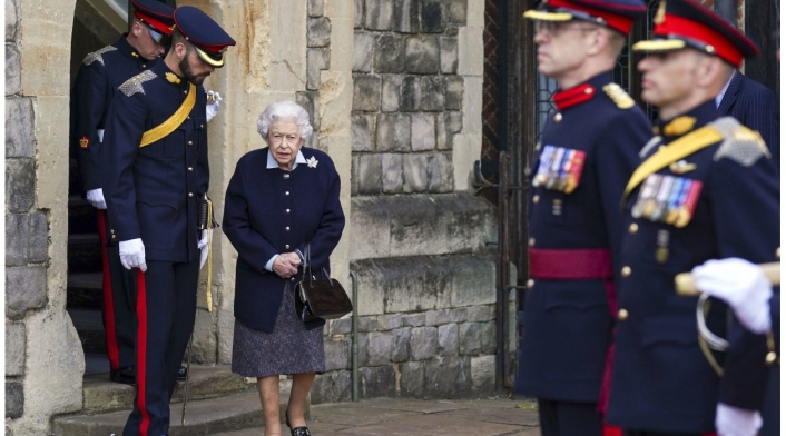 Reina Isabel Reina Isabel ha vivido varios sucesos de intrusos en el Castillo de Windsor.