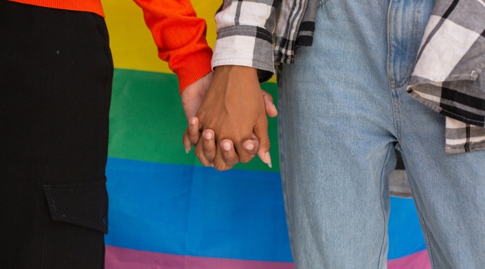 Pareja de mujeres vivió un nuevo caso de agresión y homofobia en Bogotá