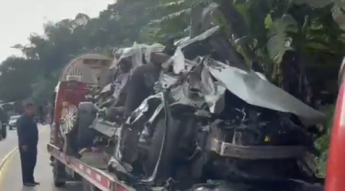 Carros accidente La Línea